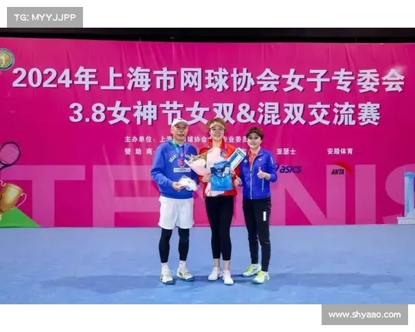 网球比赛志愿者服装设计:展现活力与专业的完美融合 网球比赛志愿者服装设计:展现活力与专业的完美融合